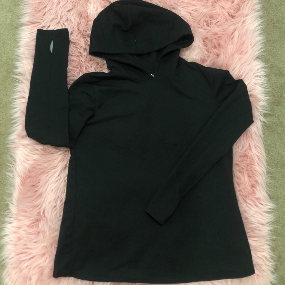 Black workout hoodie